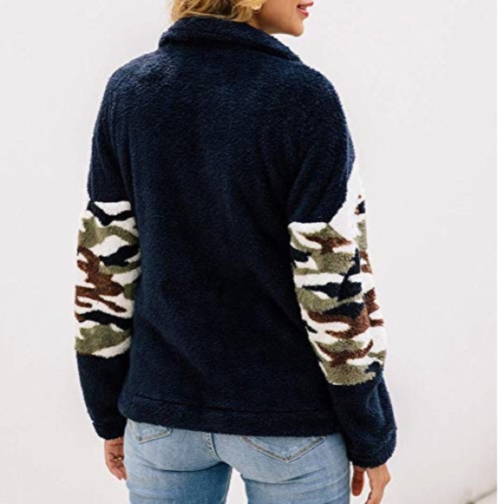 Super cute and soft woman sweatshirt with pocket - Picture 6 of 8